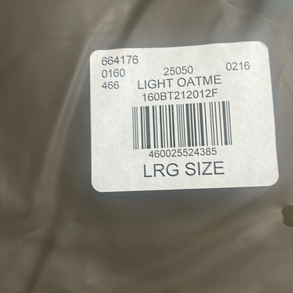 Essentials Fear of God Essentials Men’s Sweat Short Light Oatmeal L NWT - Picture 5 of 5